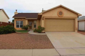 Comfy, Spacious 3 Bedroom Casita